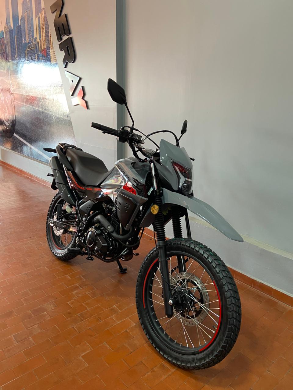 SHI 175 EFI